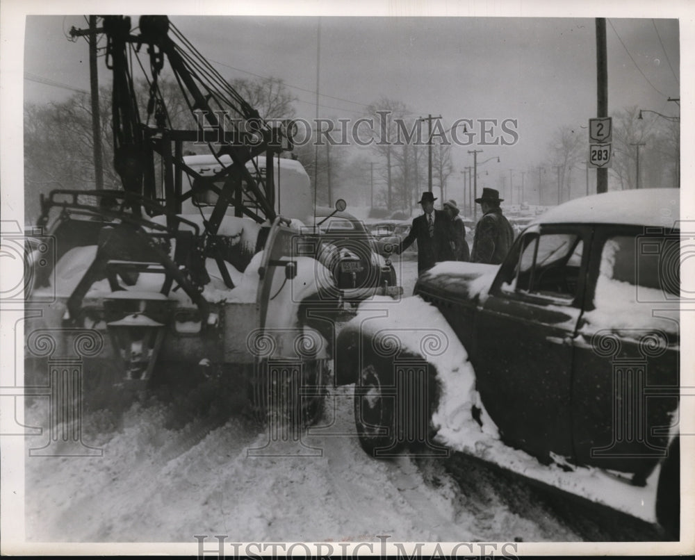 1951 Snow Storm on East Blvd and Shore Dr - Historic Images