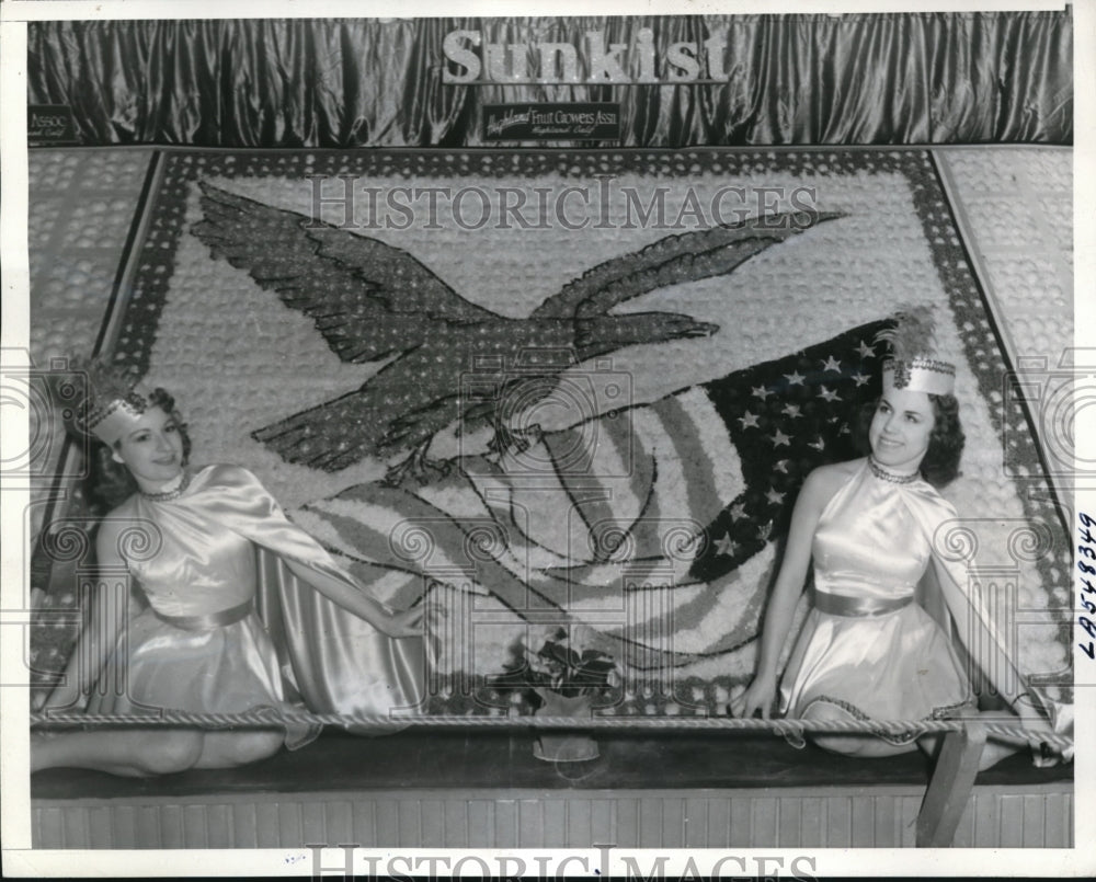 1940 Press Photo Natl Orange Show in Calif. Models &amp; designs made of fruit - Historic Images