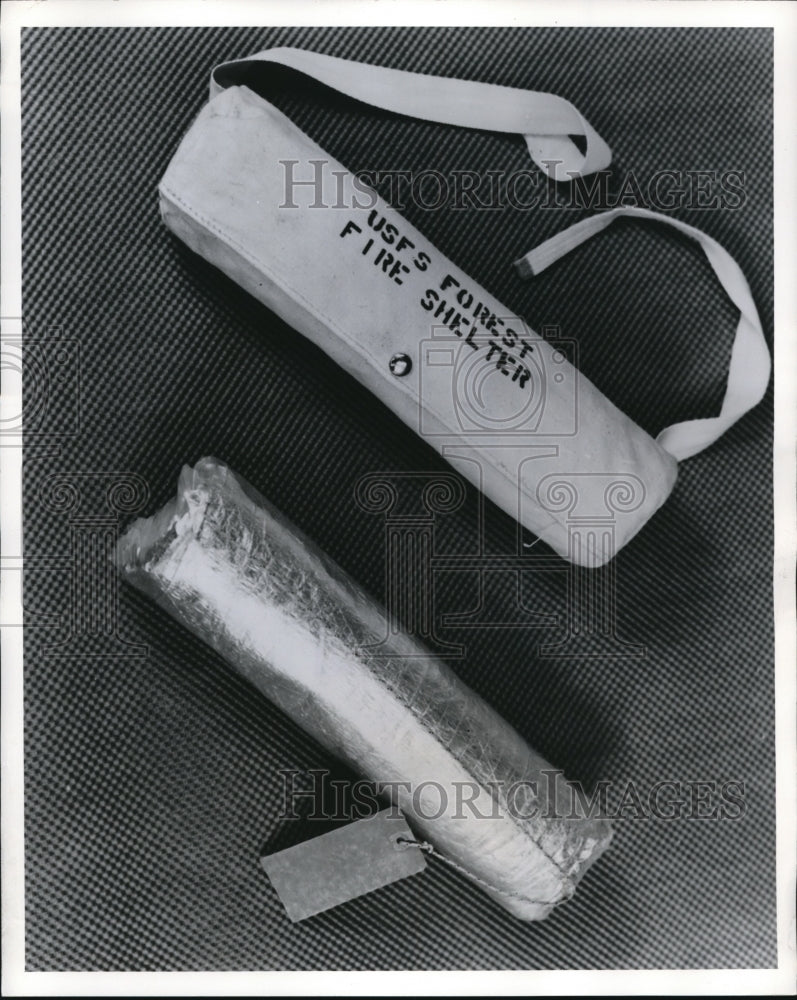 1961 Press Photo USDA Packed Aluminized Portable Shelter for Fire Fighters-Historic Images