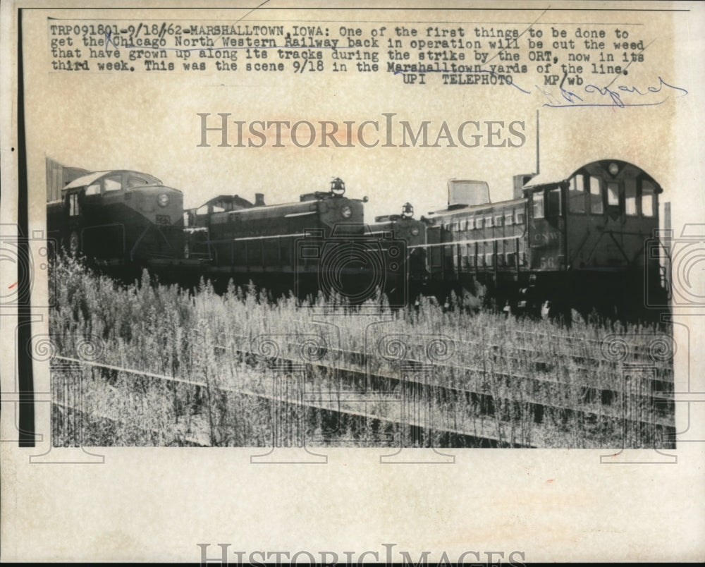 1962 Press Photo Chicago North Western Railway- Historic Images