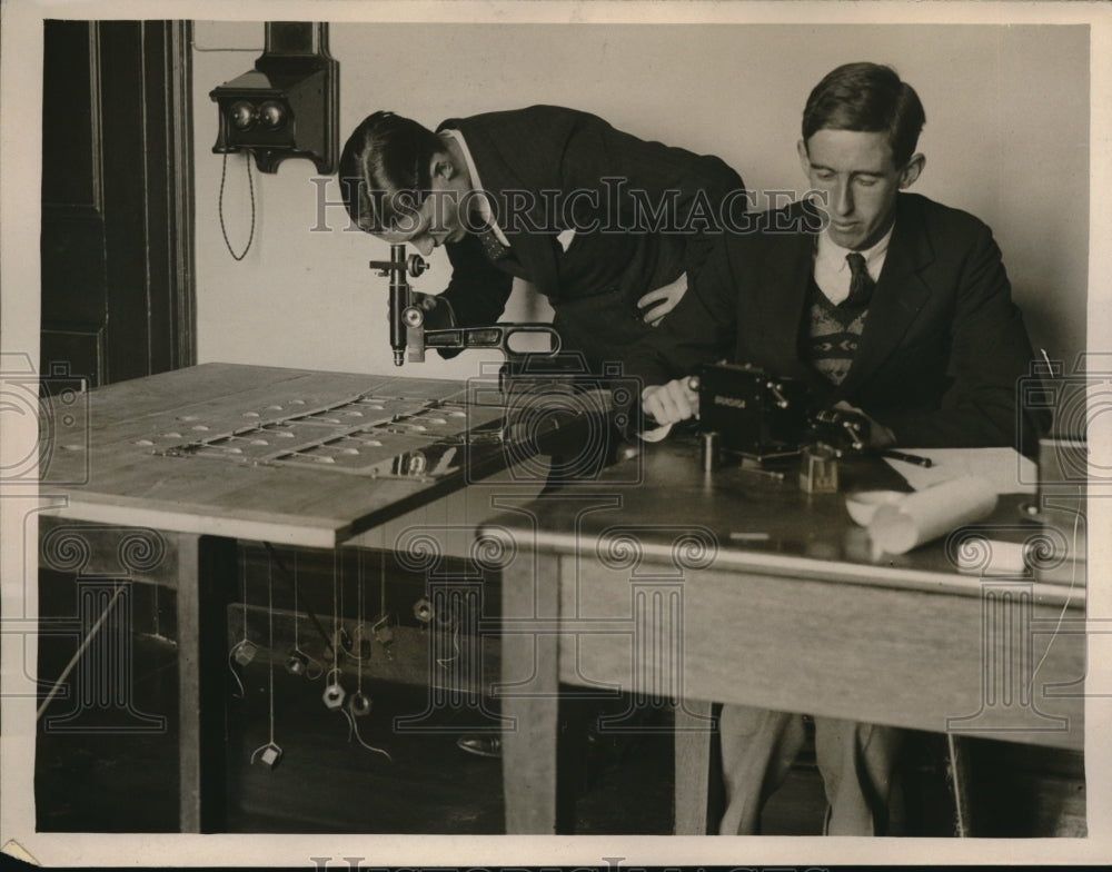 1931 Press Photo Steel Frames Tested In Laboratory - Historic Images