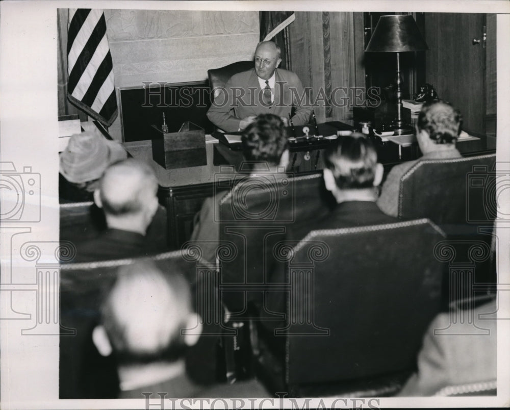 1938 Press Photo Attorney General Homer Cummings At His Final Press Conference - Historic Images