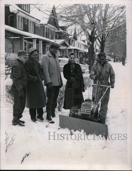 1958 Press Photo Members of Castlewood Ave. Street Club plowing the snow. - Historic Images