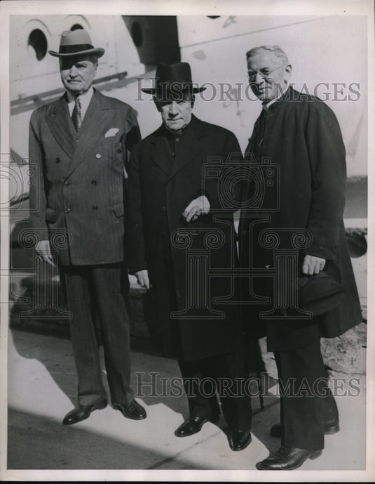 1936 Press Photo Papal Marquis George MacDonald, HEP Cardinal Hayes - Historic Images