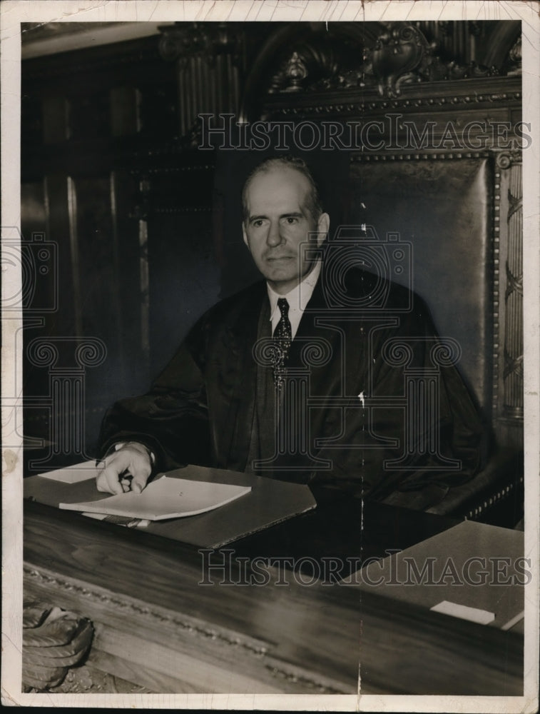 1939 Press Photo Judge RN Wilkin on the bench - Historic Images