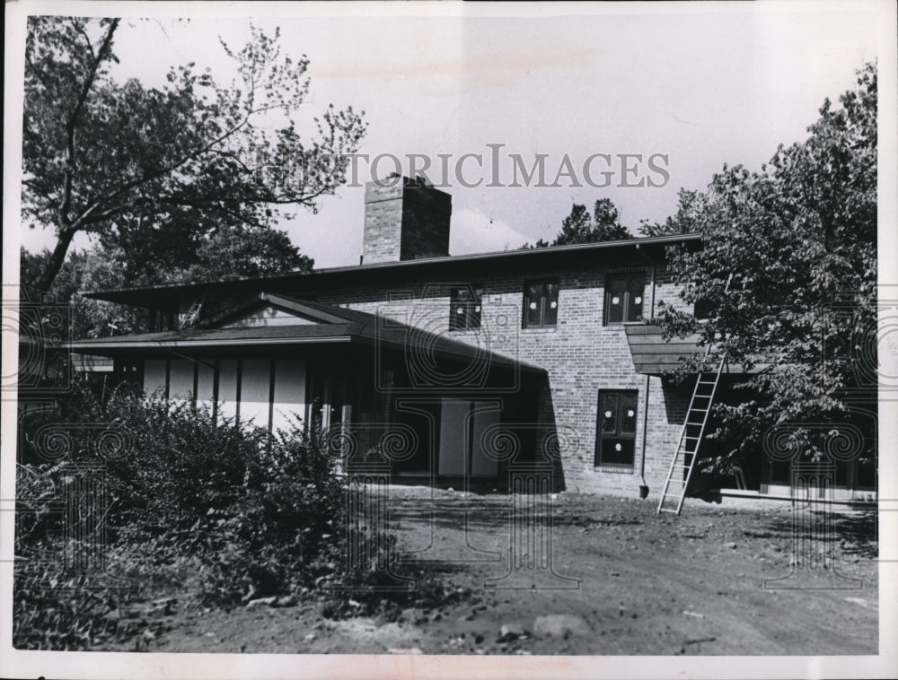 1965 Press Photo Mornington Love Condominiums - Historic Images