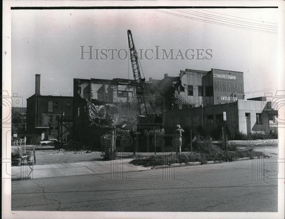 Press Photo Demolition for Lakewood Center North - Historic Images