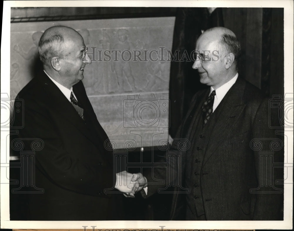 1930 Press Photo Attorney General Homer Cummings, Stanley Reed - Historic Images