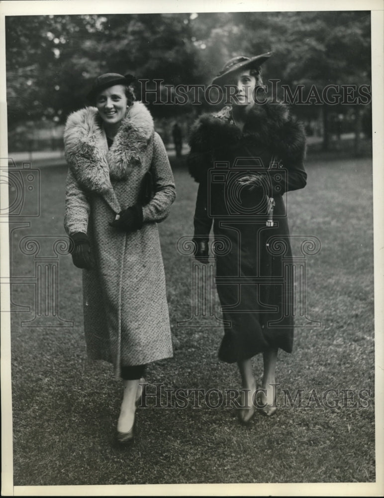 1934 Press Photo Opening Day At Belmont Races on Long Island - Historic Images