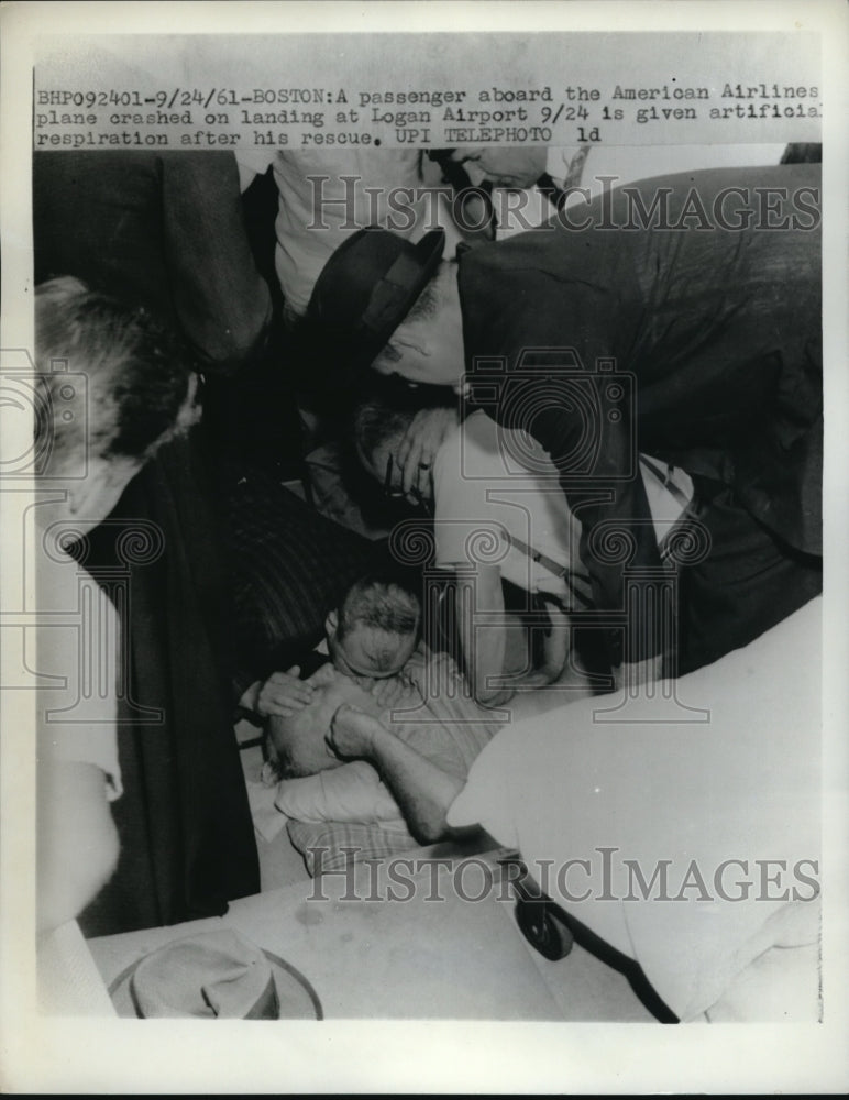 1961 Press Photo Jack Louti ,58 given Artificial Respiration helping in Rescue - Historic Images