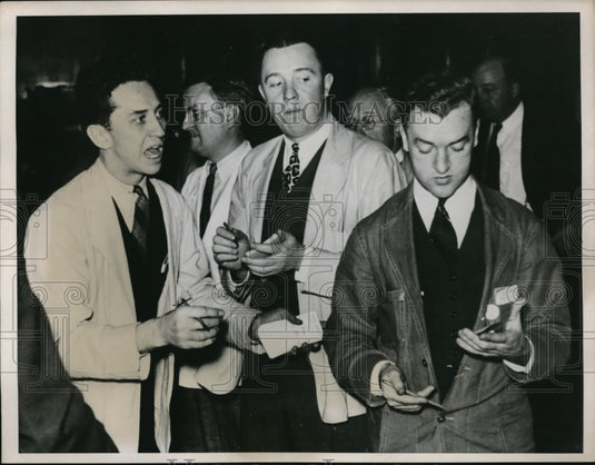 1937 Press Photo Chicago Stock Exchange Traders Record Trading Streak - Historic Images