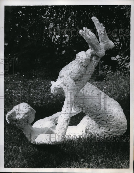 1959 Press Photo Rolling "Suzanne" by French Sculptor Robert Jubin - Historic Images