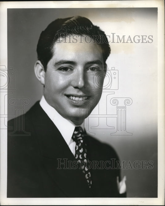 1944 Press Photo Andy Russell, Vocalist with NBC's Show - Historic Images