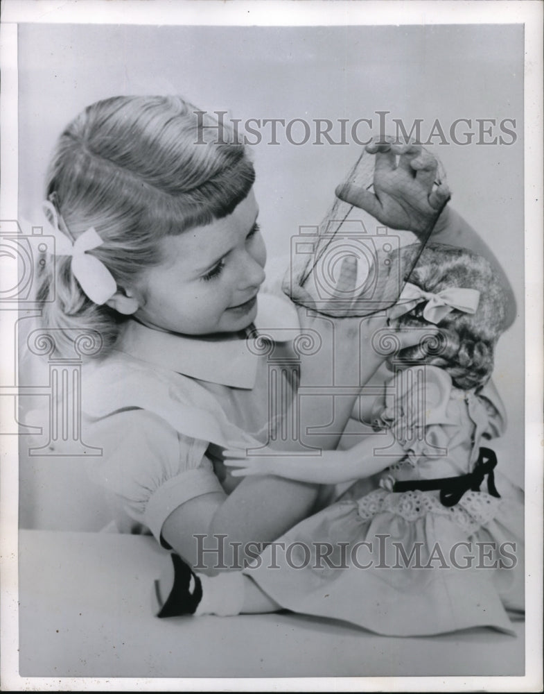 Press Photo Doll Hair Nets - Historic Images