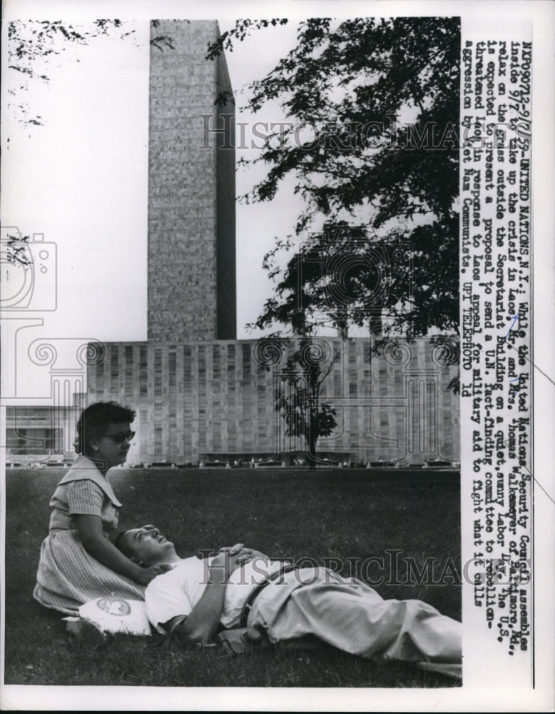 1959 Press Photo UN in NY Mr &amp; Mrs Thomas Walkemeyer at Secretariat Bldg - Historic Images