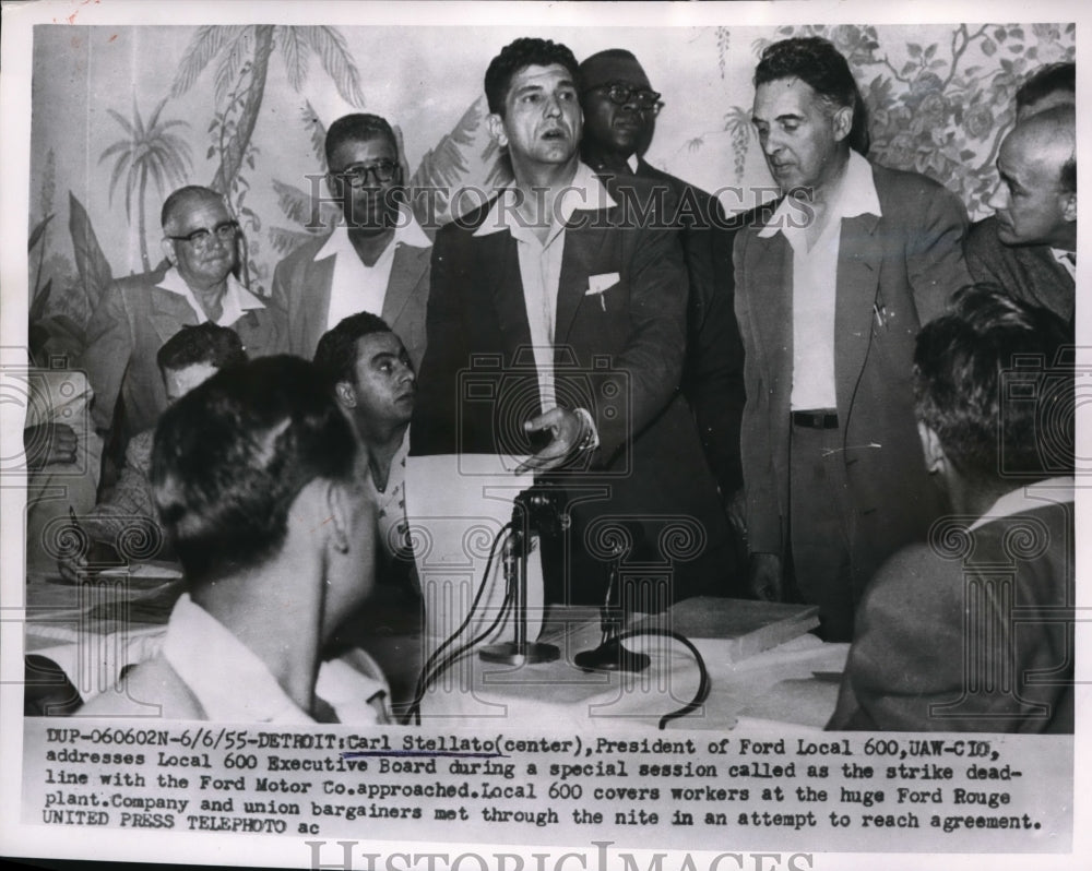 1955 Carl Stellato Addresses Local 600 Executive Board in Detroit - Historic Images