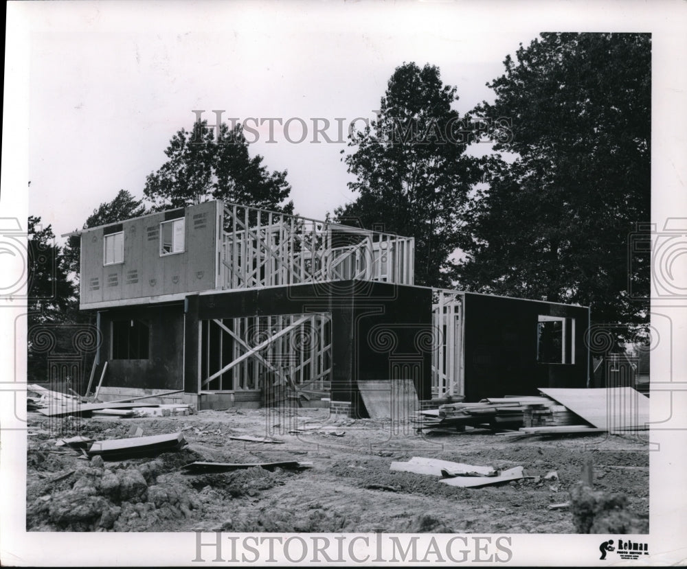 1962 Press Photo Woodrow Ave., Parma Par. Construction Co. - Historic Images