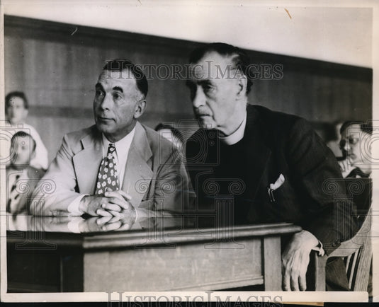 1947 Press Photo Milwaukee Wisc Rev John Lewis and Attorney Barry Meissner - Historic Images