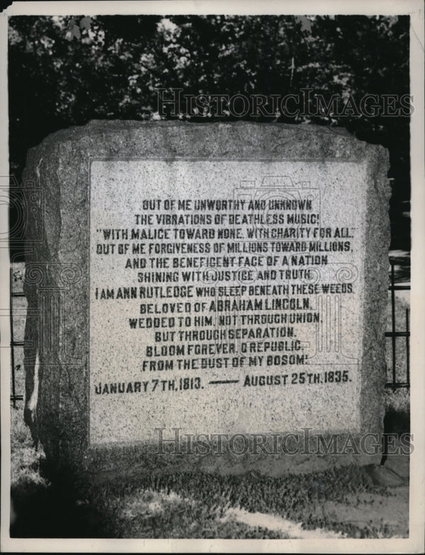 1962 Press Photo Abe Lincoln's 1st love, Anne Rutledge rests beneath t ...