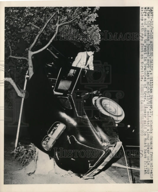 1948 Press Photo LA Calif Wm Messer age 17 & car wreck after jumping median - Historic Images