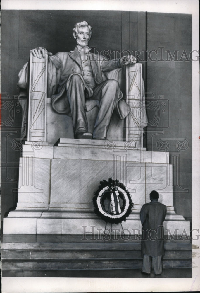 1954 Press Photo President William V S Tubman of Liberia at the Lincoln Memorial - Historic Images