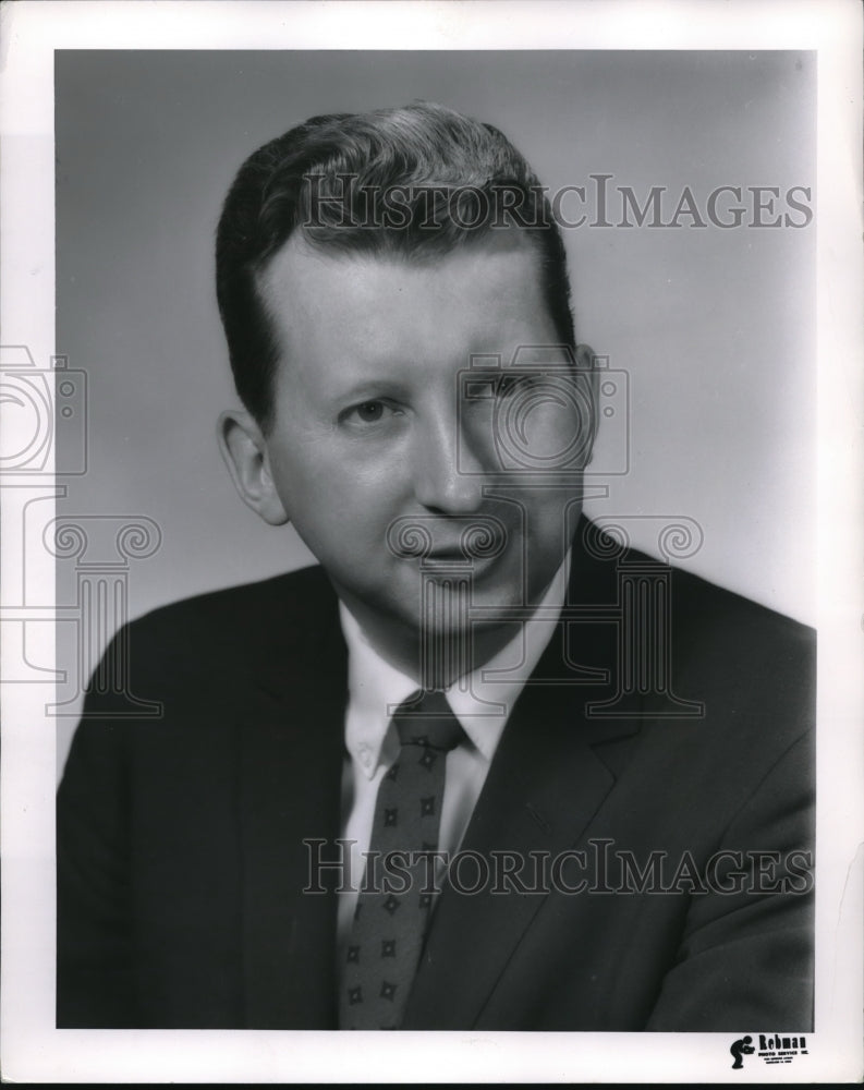 1961 Press Photo James C Hardie VP of Development Case Institute of Tech - Historic Images