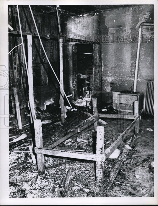 1958 Press Photo Fire destruction at Tom's Bar in Cleveland - nec94718 - Historic Images
