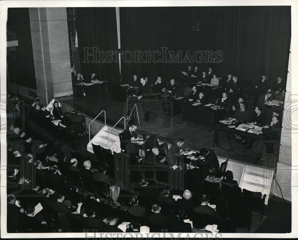 1941 ILO meeting at Columbia Univ &amp; Prof C Goodrich of Columbia - Historic Images