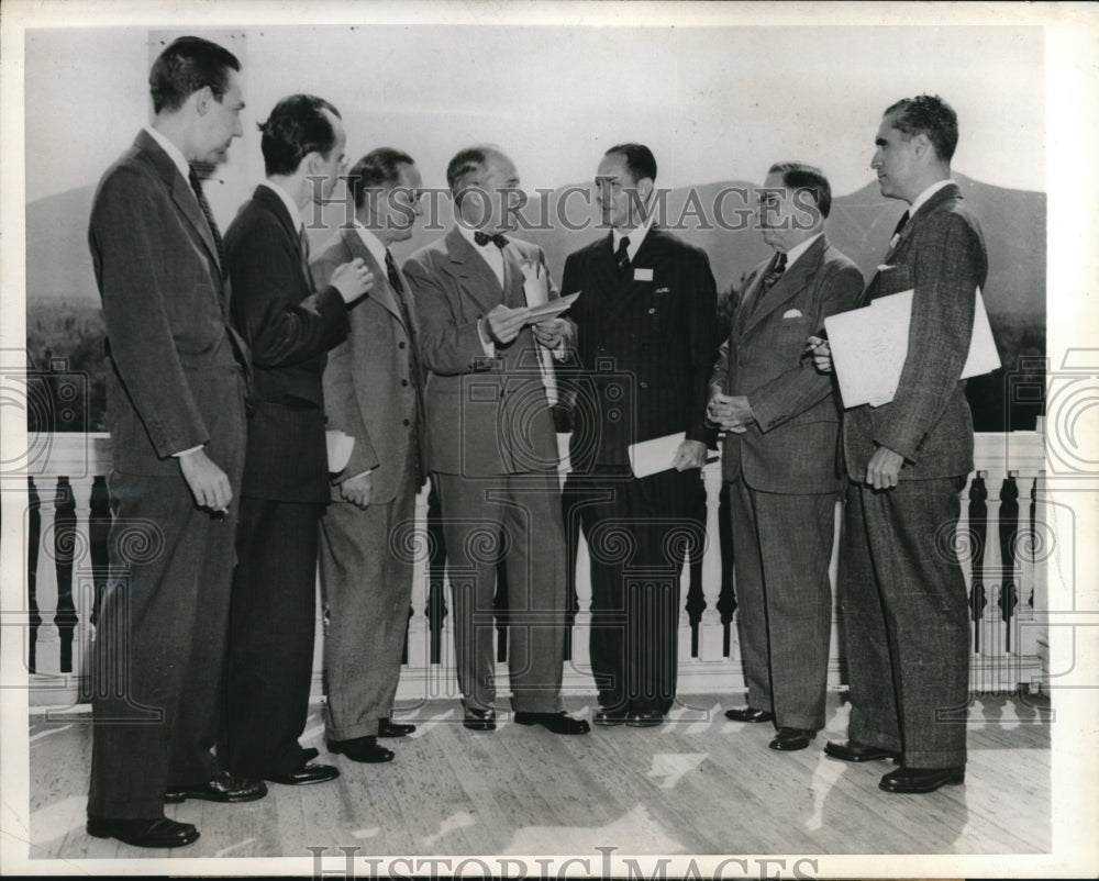 1944 Press Photo Montoulieu is a U.N. Monetary and Financial Conference deligate - Historic Images