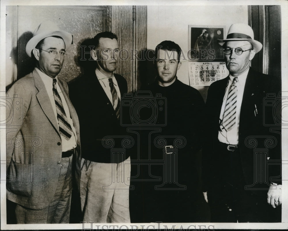 1934 Press Photo Sheriff ET Shay, P Le Cornero, AM Dewey,Deputy Stocker - Historic Images