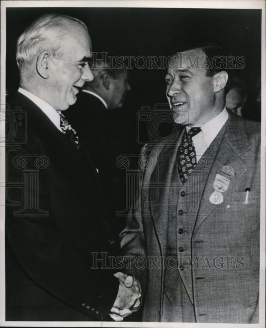 1947 Press Photo Atlantic City NJ Phillip Murray of CIO & Walter Reuther UAW hea - Historic Images