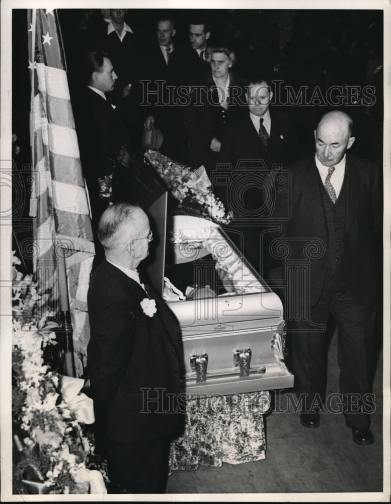 1942 Press Photo Tom Mooney impressive ceremony at Civic Auditorium - Historic Images