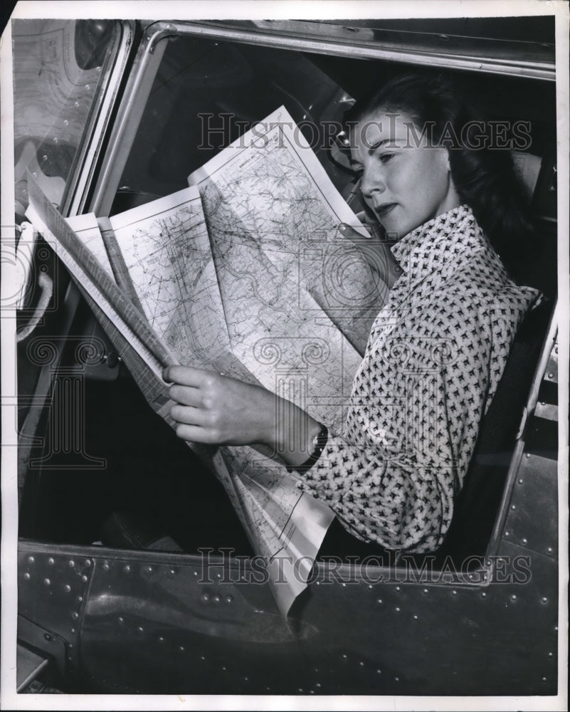 1956 Shirley is finding a site for a show stop over-Historic Images