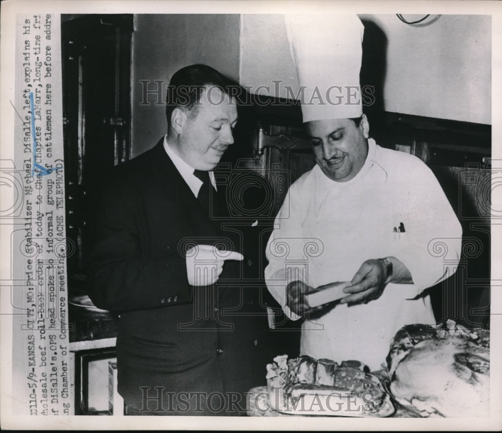 1951 Press Photo Kansas City Mo Price stabilizer Mike DiSalle & chef Chas LaMarr - Historic Images