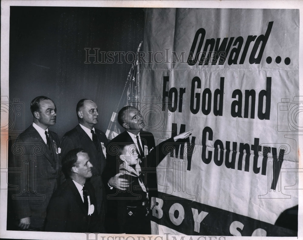 1956 Press Photo Boy Scout Council James T Griffin Commissioner - Historic Images