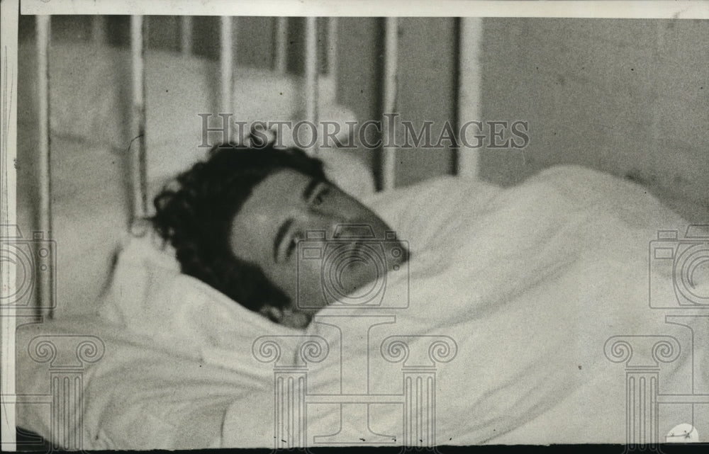 1933 Press Photo Arthur Doebrich is a home prisoner for three years - nec97055 - Historic Images