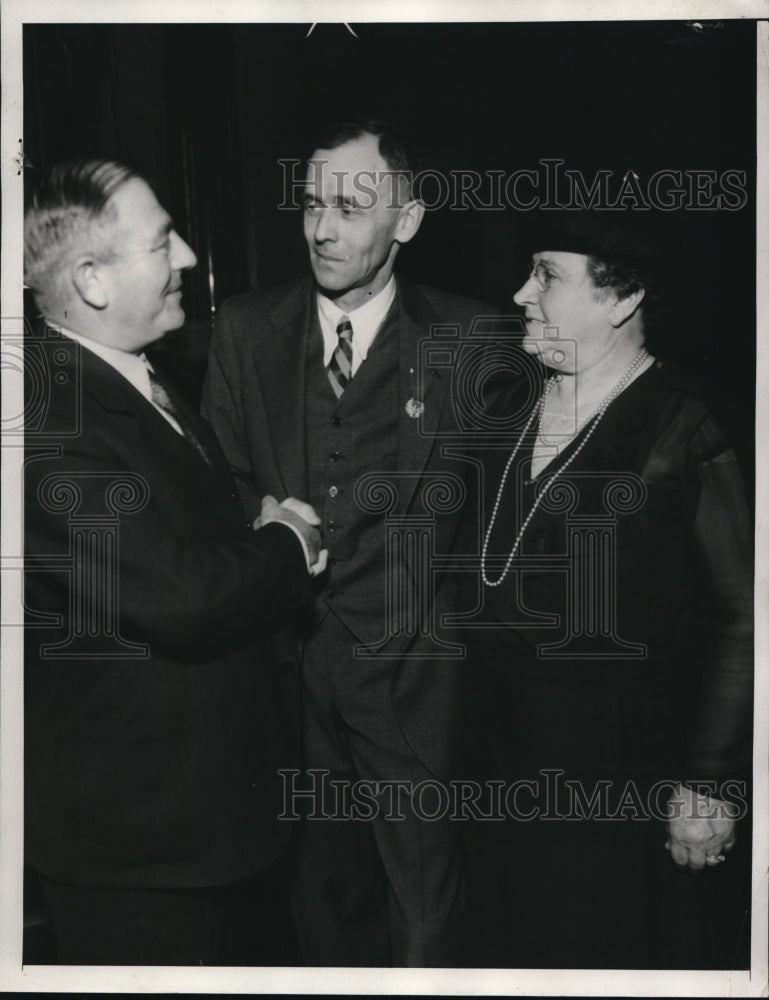 1934 Press Photo Pres Council Howard Davis, John Hoffman &amp; Helen French - Historic Images