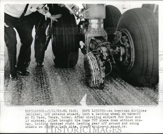 1965 Press Photo El Paso Texas American Airlines Jetliner Plane 707 - Historic Images