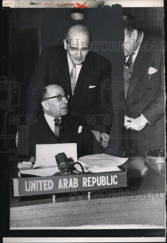 1958 Press Photo Egypt's Zaki Kenawi, Omar Loutfi and Syria's Rafic Jouejati - Historic Images