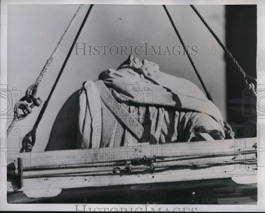 1958 Statue in Florence, Italy, Dubbed "Spring" is Decapitated - Historic Images