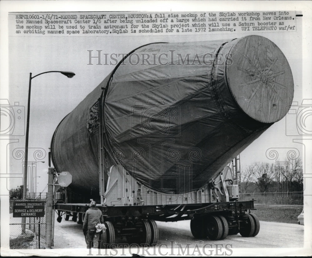 1971 Press Photo A full size mockup up of the Skylab workshop in Houston - Historic Images