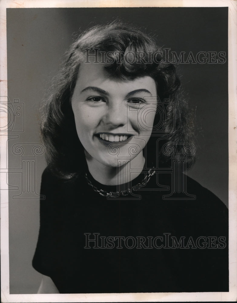 1953 Press Photo Carol Chaka, 18308 Canterbury Rd - Historic Images