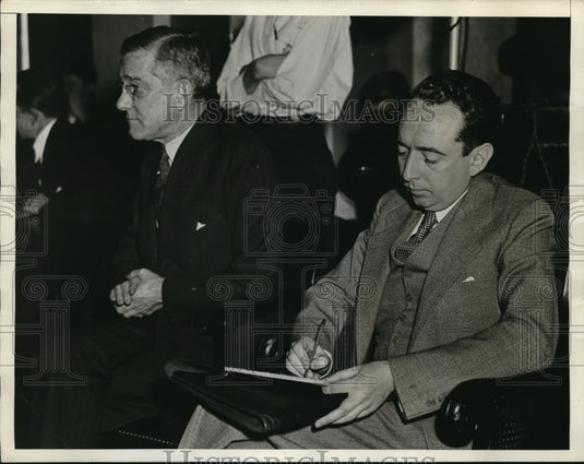 1933 Press Photo Asst US Atty Gen John Pratt & Joseph Dowd of Justice Dept - Historic Images