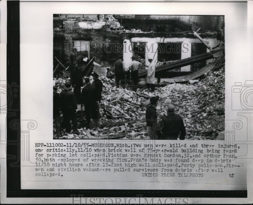 1955 Muskegon Mich wreckage of a collapses building killed 2 - Historic Images