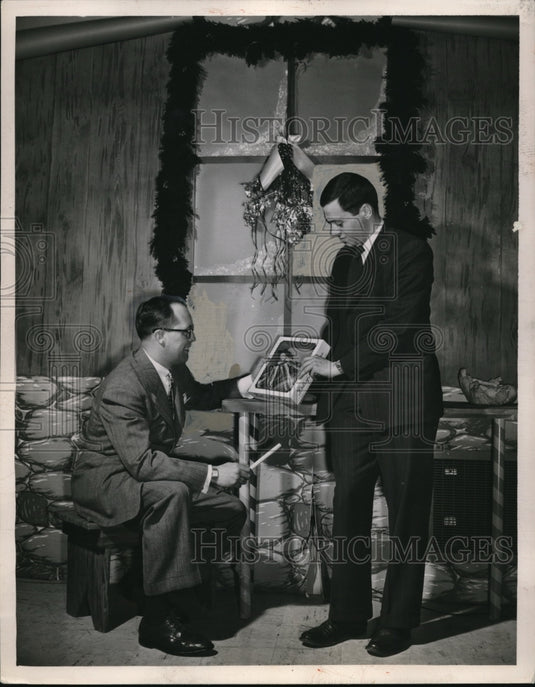 1949 Joe Jenkins, Phil Wooster of WNBY visit WXEL's Parma studio - Historic Images