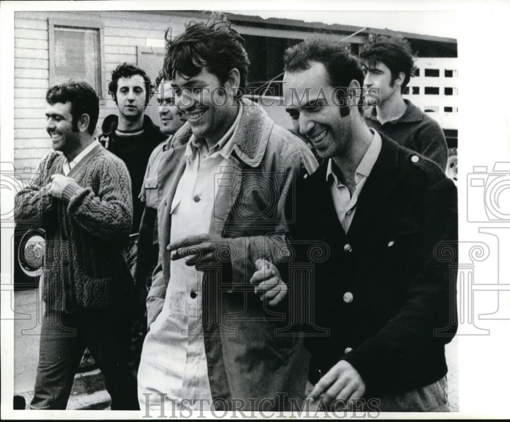 1971 Press Photo Rescued after days at the Cuban waters from the fire in tanker - Historic Images