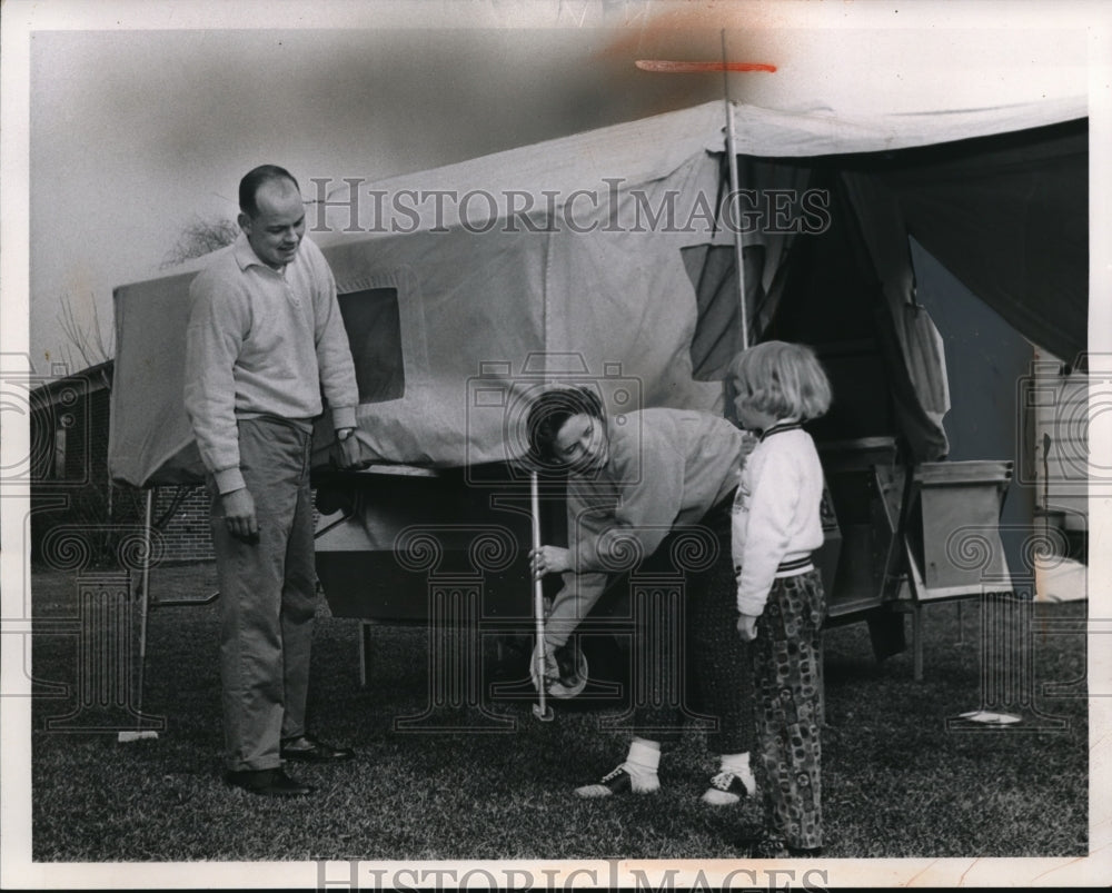 1962 Press Photo Mr &amp; Mrs Richard L Herzog, Laurel Jean Herzog - Historic Images