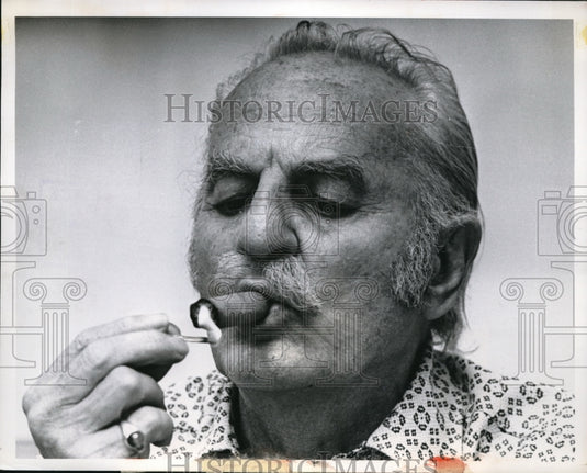 1971 Press Photo Derryl Zanuck, Film Producer, at the Age of 69 - Historic Images