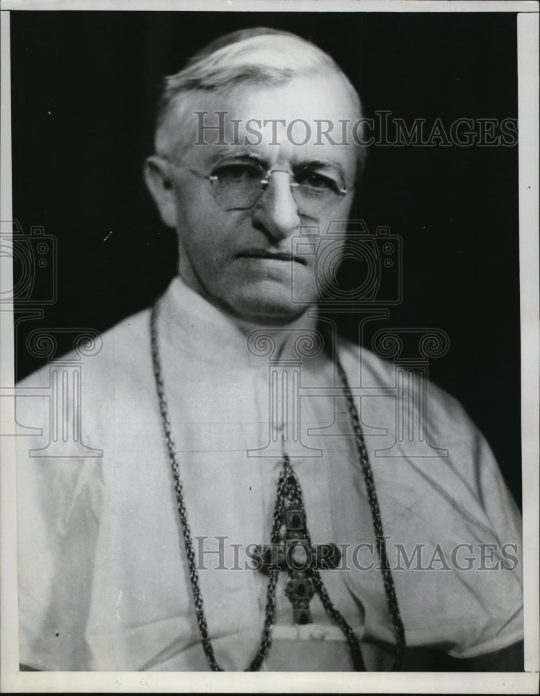 1949 Press Photo Archbishop JP Mc Nichols of the Cum Diocese - Historic Images