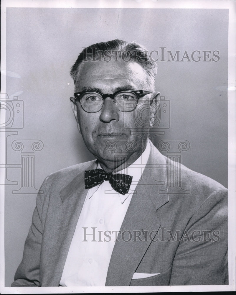 1956 Press Photo Editor of Lexington Herald Morning Newspaper Herndon J Evans - Historic Images